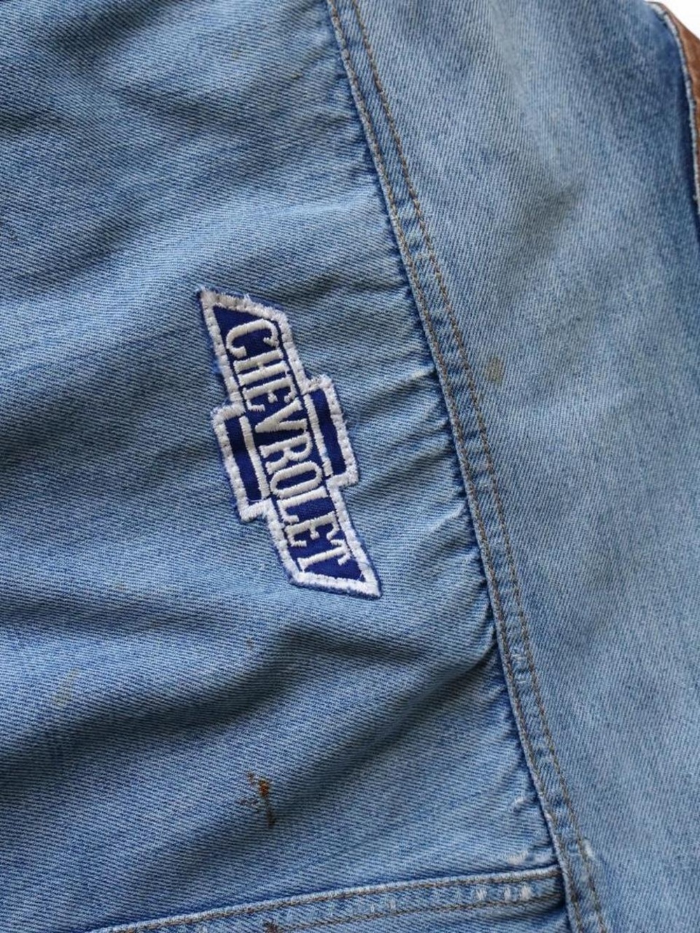 Classic Blue Denim Jean Jacket with Brown Corduroy Collar - Picture 5 of 8